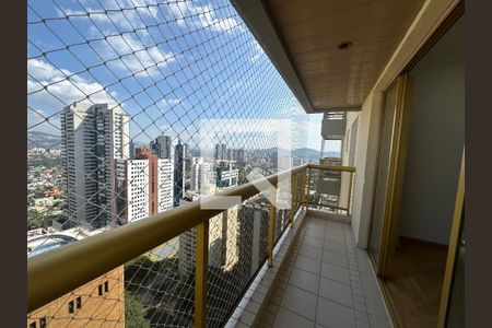 Varanda da Sala de apartamento para alugar com 3 quartos, 107m² em Alphaville Industrial, Barueri