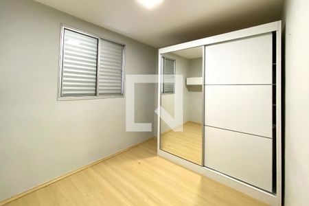 Quarto  de apartamento para alugar com 3 quartos, 88m² em Buritis, Belo Horizonte