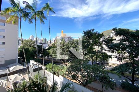 Vista da Sala de apartamento para alugar com 3 quartos, 88m² em Buritis, Belo Horizonte