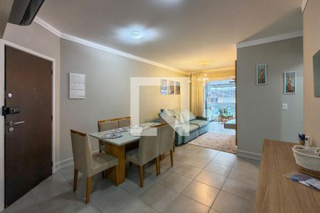 Sala de apartamento para alugar com 2 quartos, 110m² em Canto do Forte, Praia Grande
