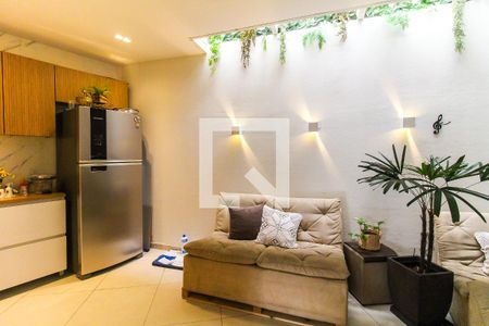 Sala de Estar de casa à venda com 2 quartos, 98m² em Jardim Nossa Senhora do Carmo, São Paulo