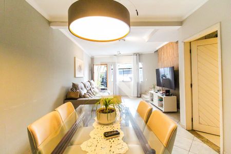 Sala de casa à venda com 2 quartos, 98m² em Jardim Nossa Senhora do Carmo, São Paulo