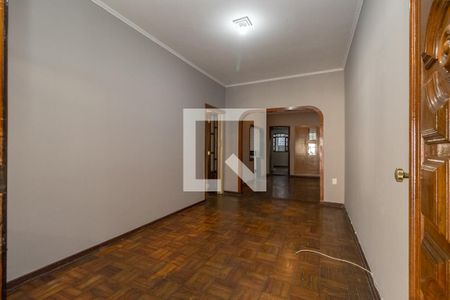 Sala 1 de casa para alugar com 4 quartos, 300m² em São Mateus, São Paulo