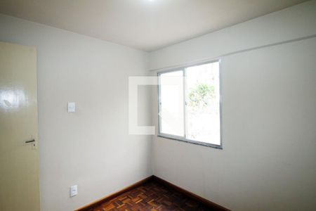 Quarto 1 de apartamento para alugar com 2 quartos, 43m² em Irajá, Rio de Janeiro