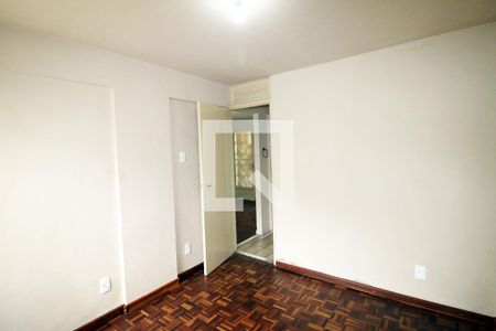 Quarto 2 de apartamento para alugar com 2 quartos, 43m² em Irajá, Rio de Janeiro