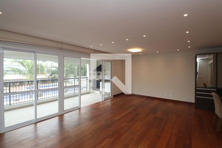 Sala de apartamento à venda com 3 quartos, 136m² em Vila Irmaos Arnoni, São Paulo