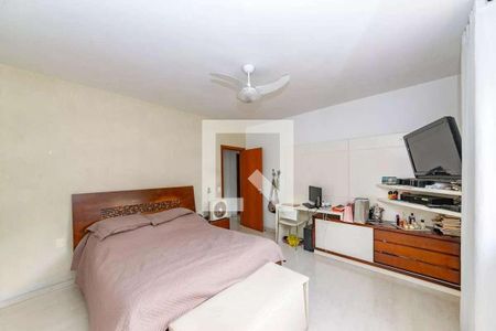 Casa à venda com 4 quartos, 267m² em Gutierrez, Belo Horizonte