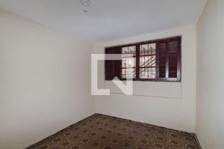 Quarto 1 de casa para alugar com 2 quartos, 120m² em Jardim Santa Teresinha, São Paulo