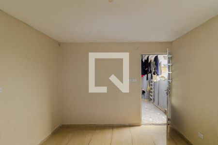 Quarto 2 - Suíte de casa para alugar com 2 quartos, 120m² em Jardim Santa Teresinha, São Paulo