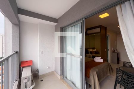 Varanda de kitnet/studio para alugar com 1 quarto, 25m² em Vila Mariana, São Paulo