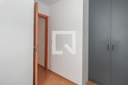 Quarto 2 de apartamento à venda com 2 quartos, 44m² em Costa E Silva, Porto Alegre