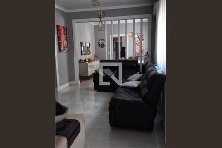 Casa à venda com 4 quartos, 262m² em Bela Aliança, São Paulo