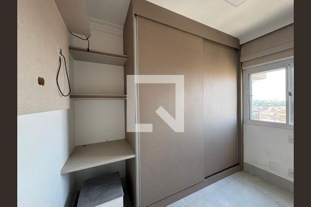 Quarto  de apartamento para alugar com 2 quartos, 64m² em Vila Mangalot, São Paulo