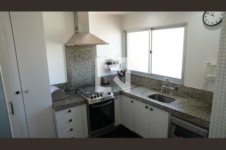 Cozinha de apartamento à venda com 3 quartos, 190m² em Vila Augusta, Guarulhos