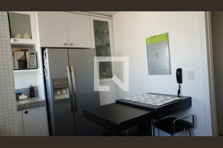 Cozinha de apartamento à venda com 3 quartos, 190m² em Vila Augusta, Guarulhos