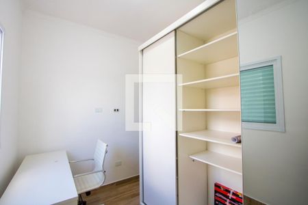 Quarto 2 de apartamento para alugar com 2 quartos, 50m² em Vila Eldizia, Santo André
