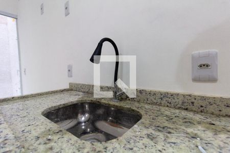 Sala e Cozinha de apartamento à venda com 2 quartos, 29m² em Vila Carrão, São Paulo