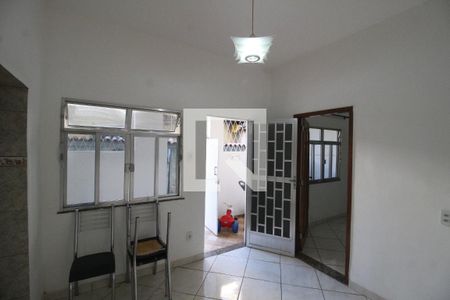 Sala de casa para alugar com 1 quarto, 45m² em Centro, Nilópolis