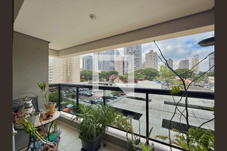 Sacada  de apartamento para alugar com 3 quartos, 102m² em Santo Amaro, São Paulo