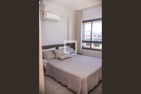 Apartamento para alugar com 1 quarto, 54m² em Costa Azul, Salvador