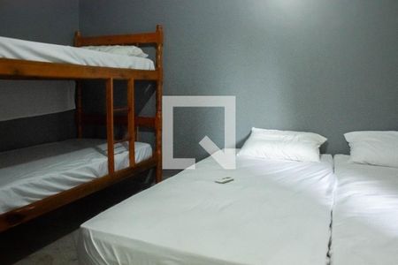 Suíte de apartamento para alugar com 3 quartos, 110m² em Algodoal, Cabo Frio