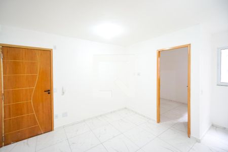 Sala e cozinha de apartamento à venda com 2 quartos, 30m² em Vila Carrão, São Paulo