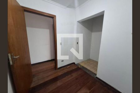 Casa à venda com 3 quartos, 125m² em Campininha, São Paulo