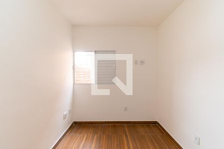 Quarto 1 de casa de condomínio para alugar com 2 quartos, 70m² em Vila Oratorio, São Paulo