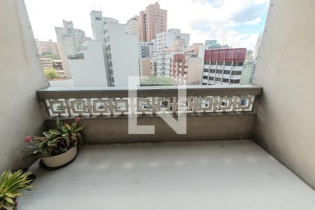 Sacada de apartamento à venda com 2 quartos, 120m² em Consolação, São Paulo