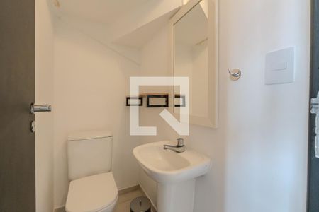 Lavabo de apartamento para alugar com 1 quarto, 50m² em Moema, São Paulo