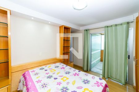 Suíte de apartamento à venda com 3 quartos, 230m² em Santa Efigênia, Belo Horizonte