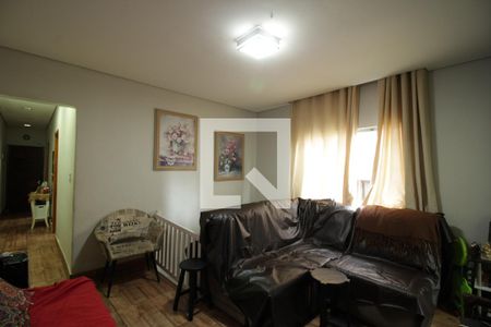 Sala de casa para alugar com 4 quartos, 120m² em Vila Jaguari, São Paulo