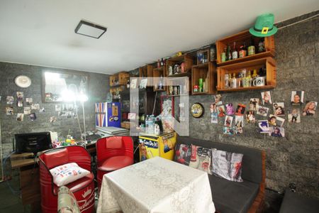 Sala 2 de casa para alugar com 4 quartos, 120m² em Vila Jaguari, São Paulo