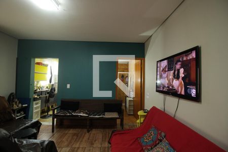 Sala de casa para alugar com 4 quartos, 120m² em Vila Jaguari, São Paulo