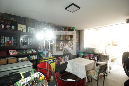 Sala 2 de casa para alugar com 4 quartos, 120m² em Vila Jaguari, São Paulo