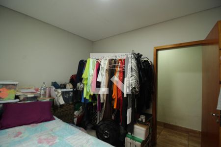 Quarto 1 de casa para alugar com 4 quartos, 120m² em Vila Jaguari, São Paulo