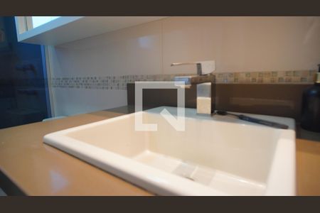 Banheiro suite  de apartamento à venda com 3 quartos, 229m² em Petrópolis, Porto Alegre