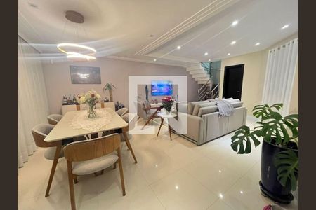 Casa à venda com 3 quartos, 160m² em Vila Zelina, São Paulo