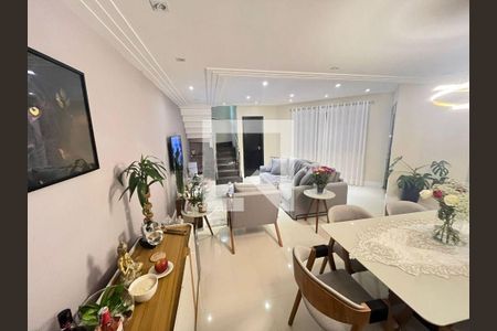 Casa à venda com 3 quartos, 160m² em Vila Zelina, São Paulo