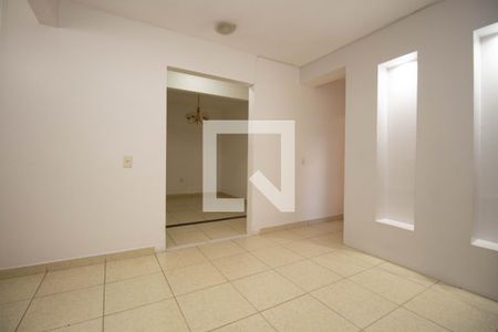 Sala 1 de apartamento para alugar com 2 quartos, 94m² em Sria Ii (polo de Moda), Brasília