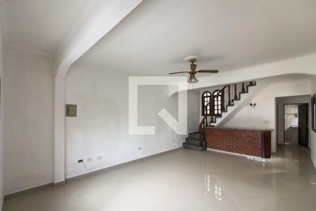 Casa para alugar com 3 quartos, 150m² em Canto do Forte, Praia Grande