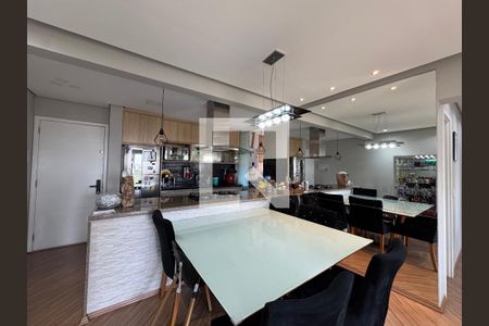 Sala de apartamento à venda com 2 quartos, 78m² em Vila Pirajussara, Osasco