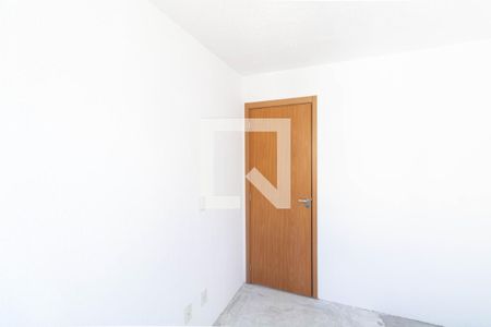 Quarto 1 de apartamento para alugar com 2 quartos, 45m² em Santa Cruz, Rio de Janeiro