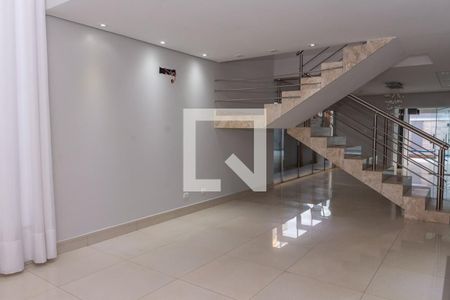 Sala de casa de condomínio para alugar com 3 quartos, 320m² em Jardim Imperador, Americana