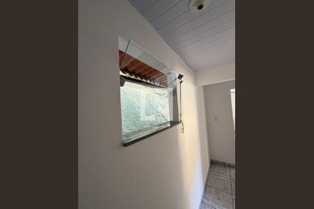 Quarto de casa para alugar com 2 quartos, 70m² em Estrada da Sauda, Petrópolis