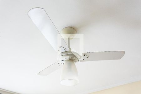 Sala - Ventilador de Teto de apartamento para alugar com 2 quartos, 58m² em Vila Granada, São Paulo