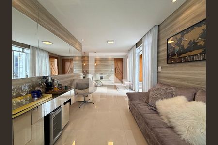 Sala de apartamento à venda com 4 quartos, 270m² em Cidade Nova, Belo Horizonte
