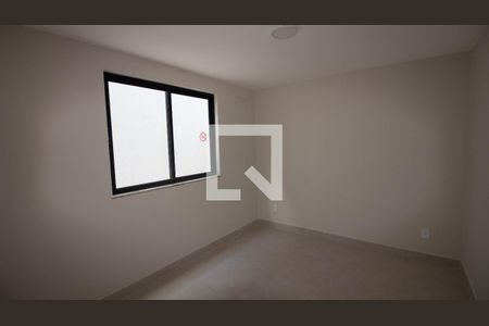 Quarto 2 de apartamento para alugar com 2 quartos, 70m² em Jardim Flamboyant, Cabo Frio