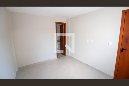 Quarto Suíte de apartamento para alugar com 2 quartos, 70m² em Jardim Flamboyant, Cabo Frio