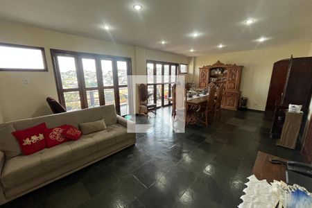 Sala de apartamento à venda com 3 quartos, 184m² em Cocotá, Rio de Janeiro